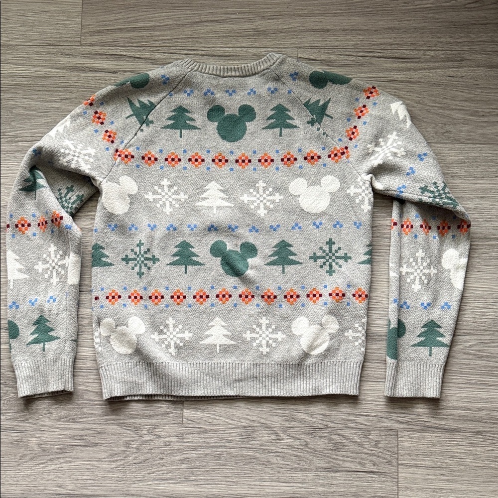 Disney Gray Crewneck Christmas Holiday Winter Sweater with Mickeys Size 10 - Picture 3 of 4